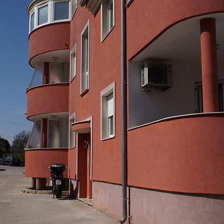Apartman Istria 4 You Apartment Pula Bagian luar foto