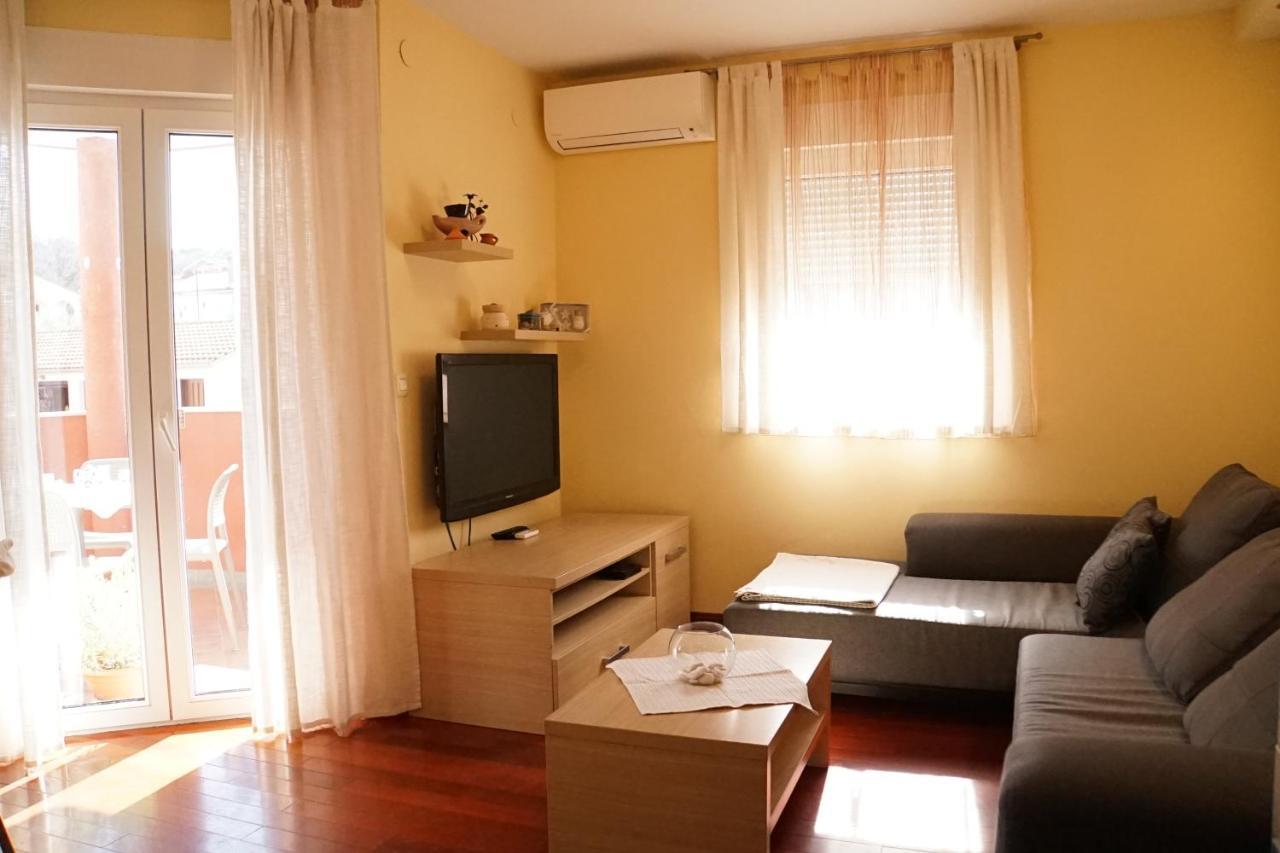 Apartman Istria 4 You Apartment Pula Bagian luar foto